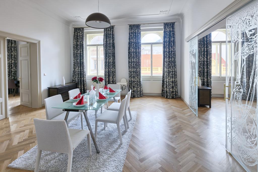 Grand Central Residence By Tkc Prag Zimmer foto