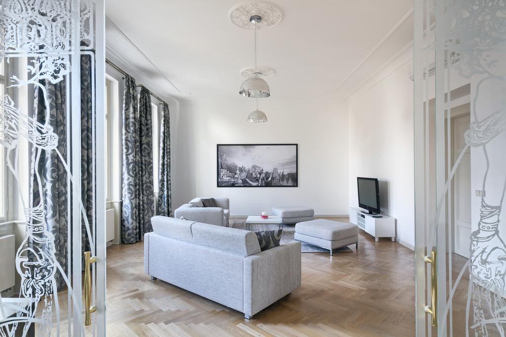 Grand Central Residence By Tkc Prag Zimmer foto
