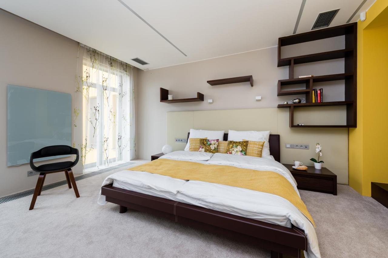 Grand Central Residence By Tkc Prag Exterior foto